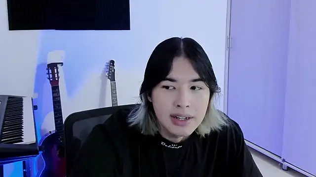 JordiWilld online show from September 8, 10:20 pm