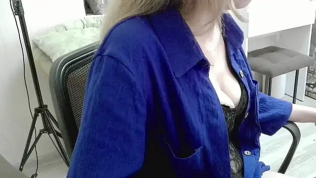 xMilagrosxs online show from March 27, 11:21 am