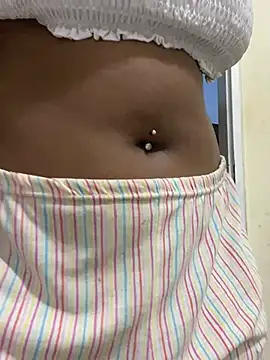 Spicey-CheekssX online show from January 28, 5:14 pm