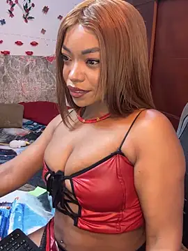 Snapshot of SaraYedid17 chatting on November 5, 6:02 am SaraYedid17 online show from November 5, 6:02 am