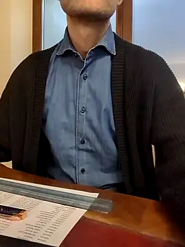 Snapshot of AvvocatoPorco chatting on January 21, 11:13 am AvvocatoPorco online show from January 21, 11:13 am