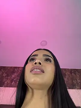 Snapshot of Bella_Smiith_ chatting on November 16, 2:22 pm Bella Smiith online show from November 16, 2:22 pm