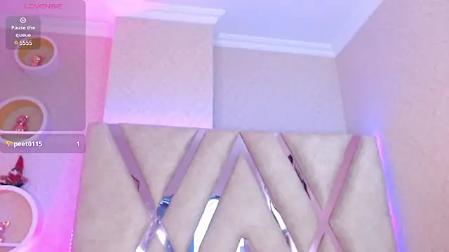 Sophia waalker  1 online show from February 12, 3:49 pm