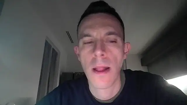 Snapshot of Masterclassyfeet chatting on February 14, 10:25 pm Masterclassyfeet online show from February 14, 10:25 pm