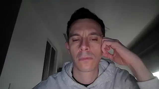 Snapshot of Masterclassyfeet chatting on March 18, 9:21 pm Masterclassyfeet online show from March 18, 9:21 pm