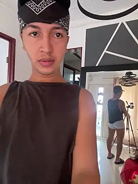 Diegosavage3 online show from December 21, 4:58 pm