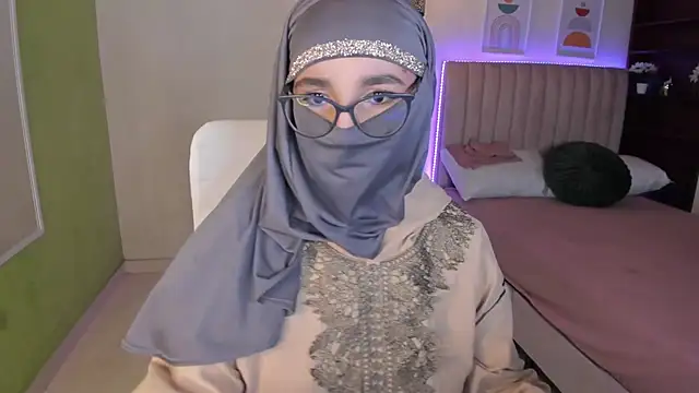 Ayha khalaf online show from March 10, 3:45 am