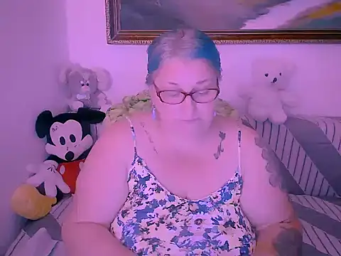 mayamayx online show from November 7, 8:53 pm