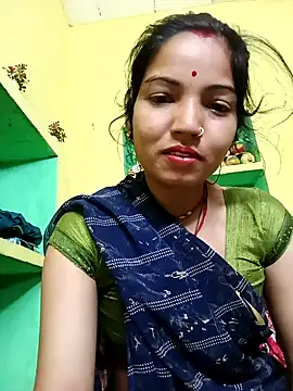 Bhuvi Bedi online show from February 13, 10:22 pm
