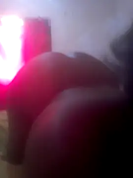 Snapshot of pretaop chatting on February 23, 12:37 pm pretaop online show from February 23, 12:37 pm