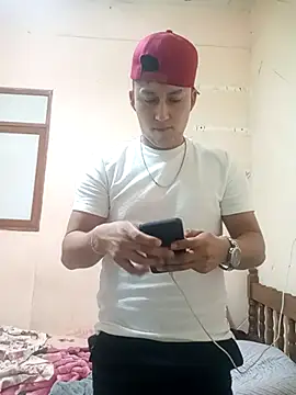 Snapshot of LuisMex1998 chatting on November 24, 1:27 am LuisMex1998 online show from November 24, 1:27 am