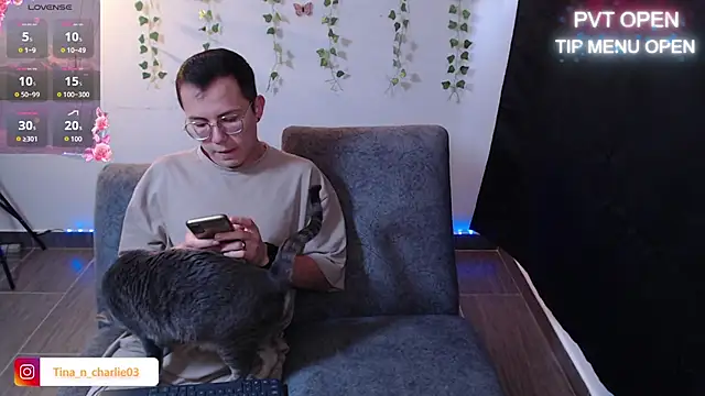 Tina 4 Charlie online show from June 12, 3:22 pm