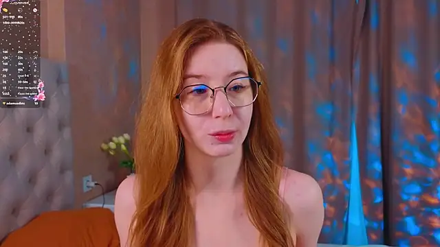 Snapshot of MarjorieBrown chatting on October 7, 5:59 am MarjorieBrown online show from October 7, 5:59 am