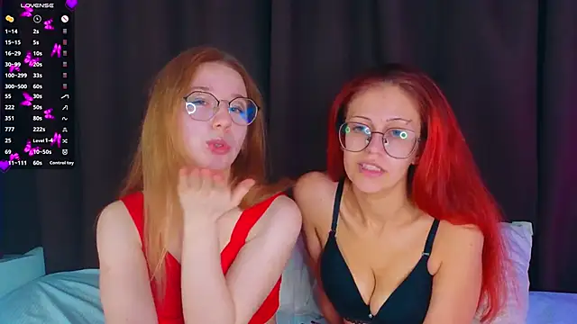 Snapshot of MarjorieBrown chatting on October 27, 7:29 pm MarjorieBrown online show from October 27, 7:29 pm