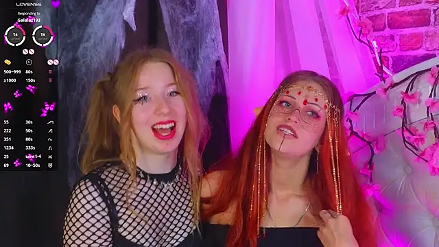 Snapshot of MarjorieBrown chatting on October 31, 8:54 pm MarjorieBrown online show from October 31, 8:54 pm