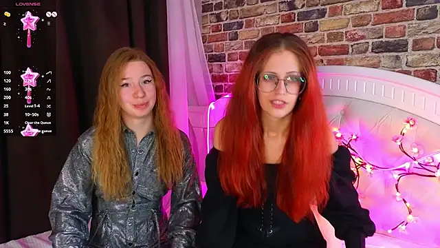 Snapshot of MarjorieBrown chatting on November 4, 8:08 pm MarjorieBrown online show from November 4, 8:08 pm