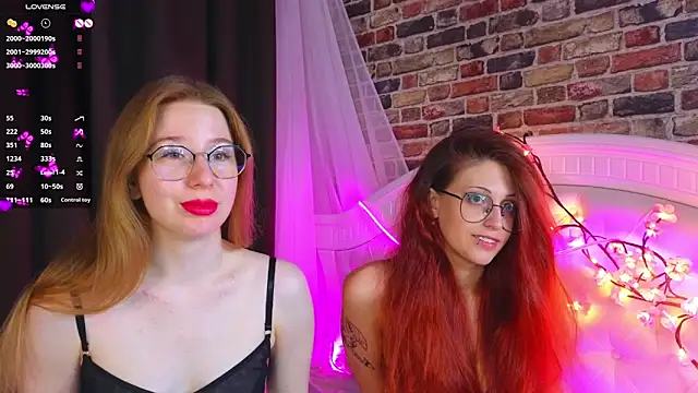 Snapshot of MarjorieBrown chatting on November 7, 8:20 pm MarjorieBrown online show from November 7, 8:20 pm