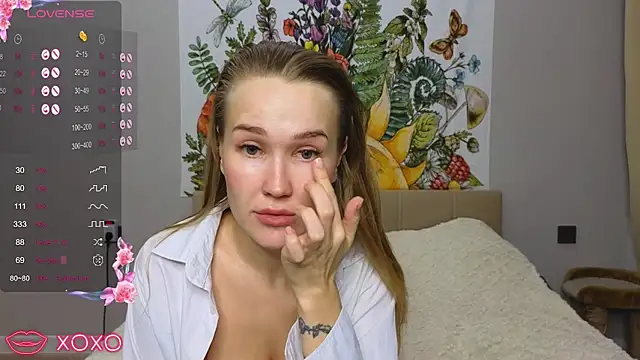 Snapshot of DianaShermy chatting on October 27, 3:16 pm DianaShermy online show from October 27, 3:16 pm