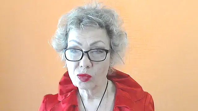 NessyJenixs online show from April 29, 6:28 am