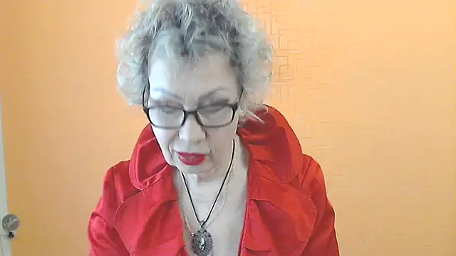 NessyJenixs online show from May 2, 7:13 am