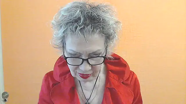 NessyJenixs online show from May 8, 1:38 pm