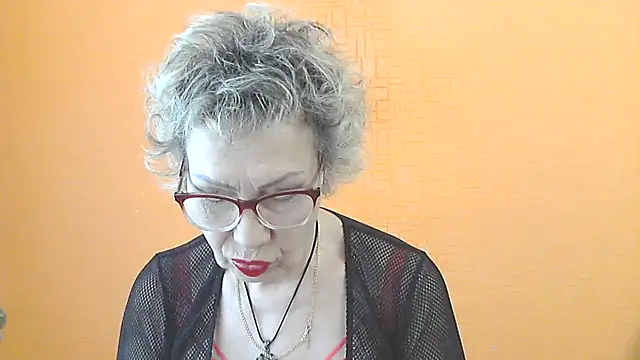 NessyJenixs online show from May 9, 6:51 am
