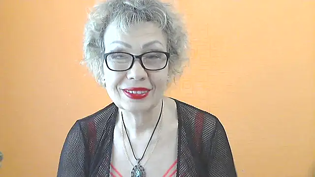NessyJenixs online show from May 10, 7:02 am