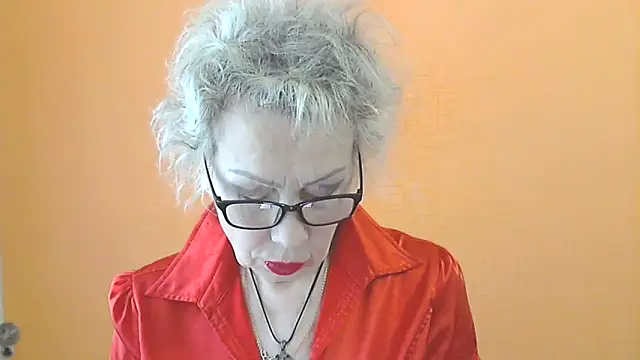 NessyJenixs online show from May 19, 6:31 am