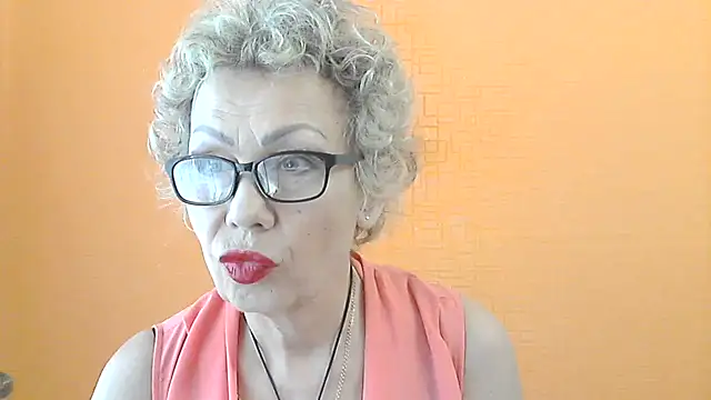 NessyJenixs online show from July 2, 6:52 am