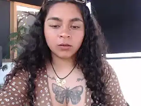 Snapshot of Shofuu_Connie chatting on January 22, 8:28 pm Shofuu Connie online show from January 22, 8:28 pm