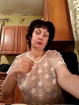 Laura Kiss online show from February 28, 4:31 pm