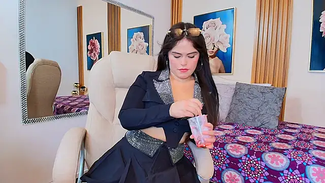 Alahia Am online show from February 16, 8:00 pm