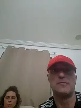 Snapshot of 4uallsex chatting on January 21, 10:51 pm 4uallsex online show from January 21, 10:51 pm