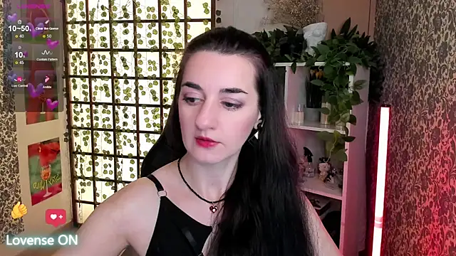 JessicaAlfo online show from October 11, 2:22 am