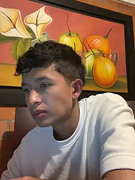 Snapshot of sebaxx8_ chatting on February 19, 3:17 am sebaxx8 online show from February 19, 3:17 am