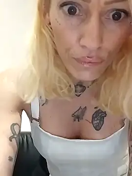 Malessia12 online show from January 24, 6:25 pm