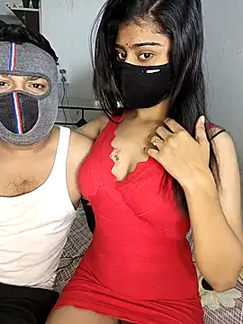 Snapshot of Love-N chatting on November 27, 1:51 am Love-N online show from November 27, 1:51 am