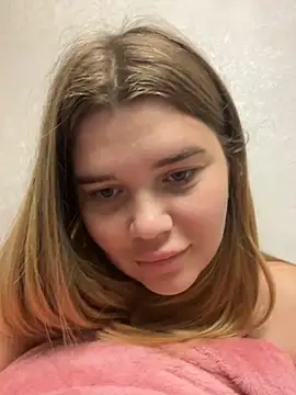 ella zzz online show from October 2, 7:54 pm