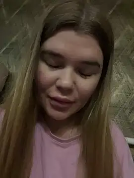 ella zzz online show from November 20, 3:45 pm