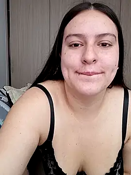 Snapshot of ary-cooper chatting on October 4, 7:12 pm ary-cooper online show from October 4, 7:12 pm