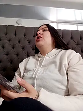 Snapshot of ary-cooper chatting on December 2, 7:20 pm ary-cooper online show from December 2, 7:20 pm