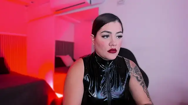 bonnieAn online show from January 10, 11:45 am