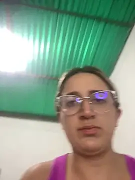 Snapshot of MyAlexaStar chatting on April 2, 5:43 pm MyAlexaStar online show from April 2, 5:43 pm