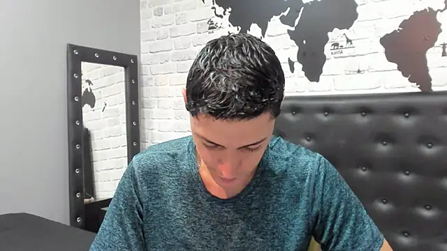 Frank Millers online show from November 26, 8:10 pm