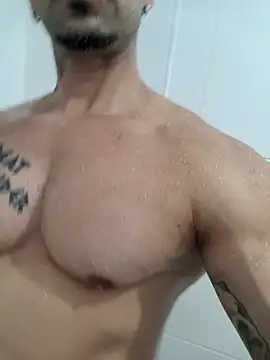 badbrown online show from February 18, 4:04 am