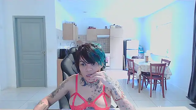 serena  vedette online show from January 29, 2:21 pm