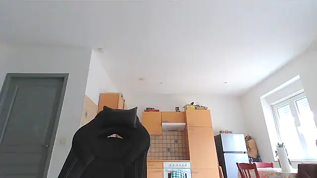 serena  vedette online show from February 12, 2:43 pm