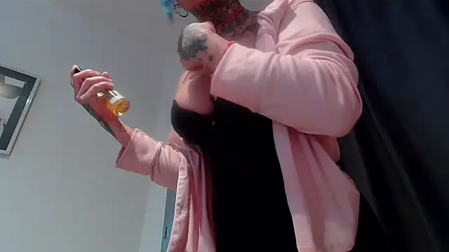 serena  vedette online show from December 1, 10:31 am