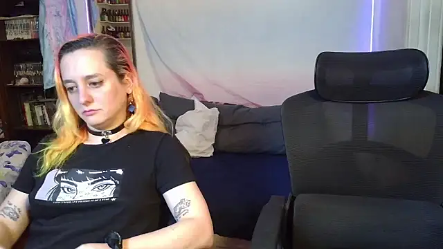 Evelan420 online show from February 28, 8:21 pm