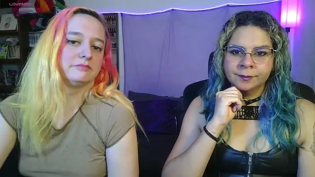 Snapshot of Evelan420 chatting on July 14, 5:51 pm Evelan420 online show from July 14, 5:51 pm